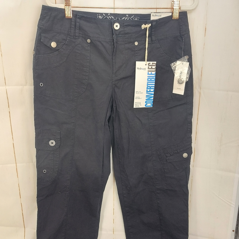 Style & Co women's pants size 6p Convertible leg black